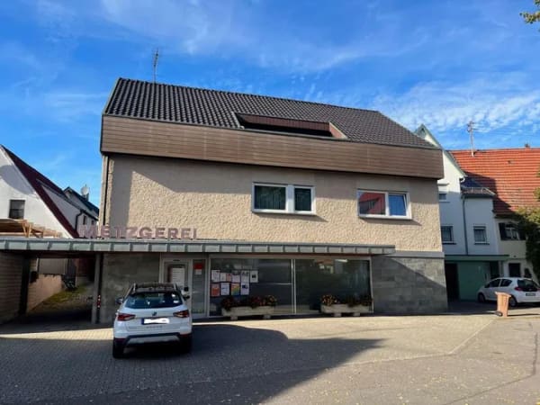 Immobilie in Wendlingen am Neckar - Wohn-u. Geschäftshaus mit Ausbaupotential in zentraler Lage von Wendlingen - Bild 2