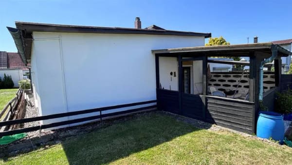 Immobilie in Kulmbach - *** Kleines Haus mit Garage *** - Bild 1