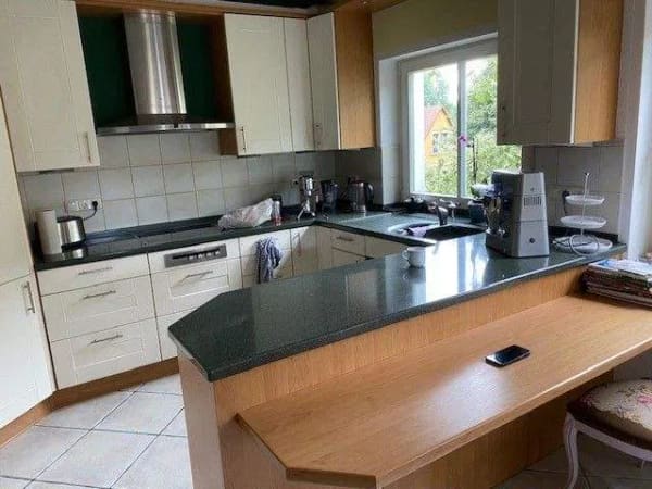 Immobilie in Markt Taschendorf - Schickes Einfamilienhaus mit Einliegerwohnung und Doppelgarage! - Bild 0