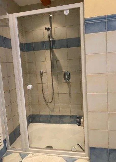 Immobilie in Markt Taschendorf - Schickes Einfamilienhaus mit Einliegerwohnung und Doppelgarage! - Bild 4