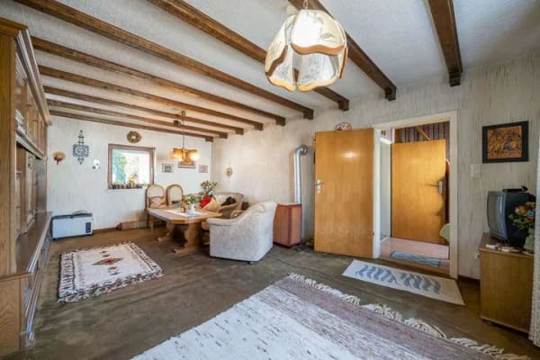 Immobilie in Waldbronn - Einfamilienhaus mit Potenzial - großes Grundstück in bester Sonnenlage - Bild 2