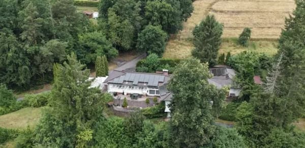 Immobilie in Schlitz - Repräsentatives Wohnen in Top-Alleinlage – Villa mit Burgenblick & großem Grundstück - Bild 0