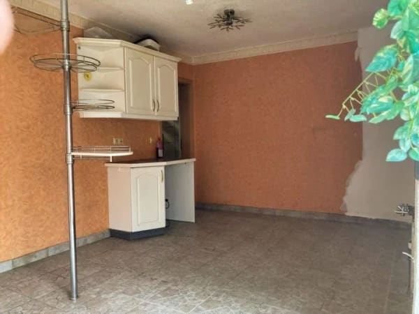 Immobilie in Sangerhausen - Solides Einfamilienhaus mit Terrasse, Balkon und Garten – ideal für die kleine Familie ! - Bild 3
