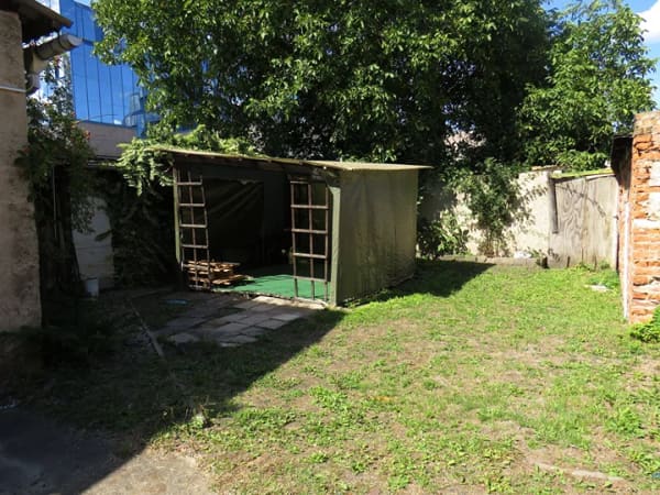 Immobilie in Bitterfeld-Wolfen - Mehrfamilienhaus in zentraler Lage - Bild 1