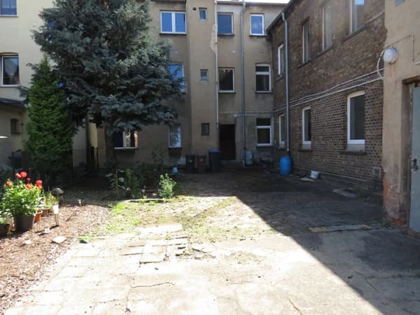 Immobilie in Bitterfeld-Wolfen - Mehrfamilienhaus in zentraler Lage - Bild 2