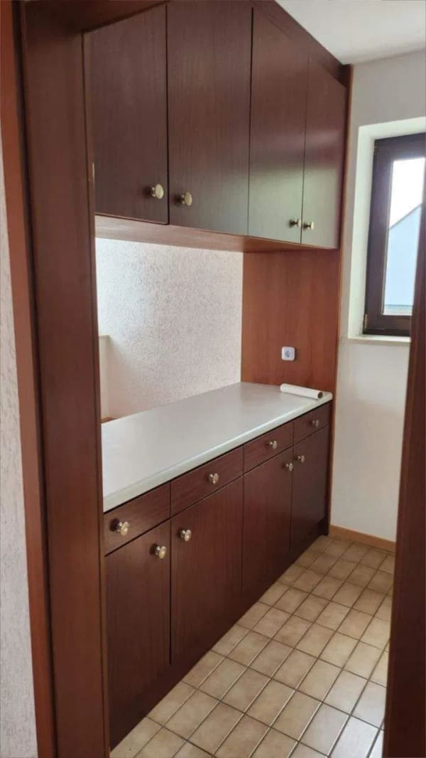 Immobilie in Altdorf - großzügiges, ruhiges Ein-Zimmer-Appartement mit Fernblick in Altdorf/LA - Bild 3