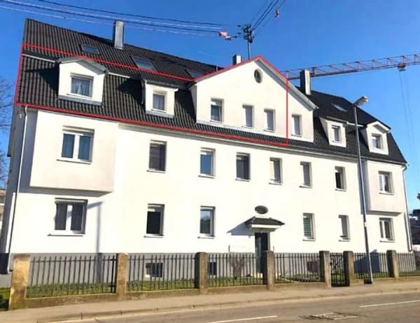 Immobilie in Kirchheim unter Teck - **5-Zimmer-Wohnung in Toplage von Kirchheim unter Teck mit viel Platz für die Familie** - Bild 0