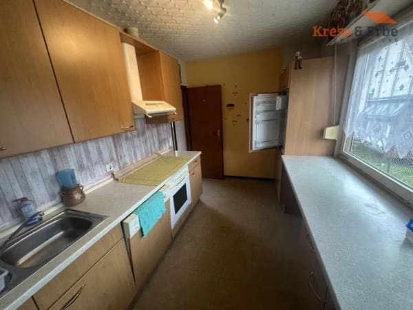 Immobilie in Schlüchtern - Charmanter Bungalow mit großem Potenzial und sonnigem Grundstück in Schlüchtern-Kressenbach - Bild 2