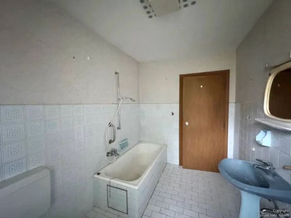 Immobilie in Feldkirchen-Westerham - Ideal geschnittene 4-Zimmer-Erdgeschoss-Wohnung mit großem Garten in ruhiger Lage - Bild 4