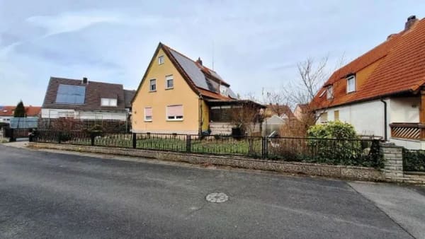 Immobilie in Sand a.Main - Siedlungshaus mit Garage in Sand am Main - Bild 2