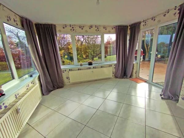 Immobilie in Trierweiler - Großzügig Wohnen: Lichtdurchflutete 145 m² ETW mit Terrasse & Garten - Bild 1