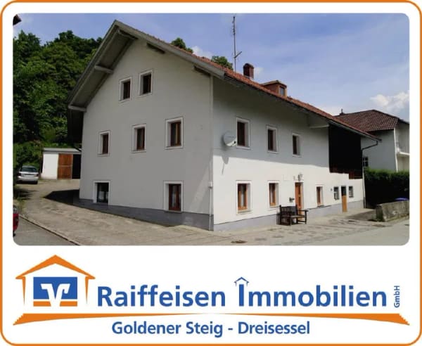 Immobilie in Ringelai - Perfekt für die Familie - ehemaliges Bauernhaus mit Innenhofcharakter in ruhiger Dorflage - Bild 0