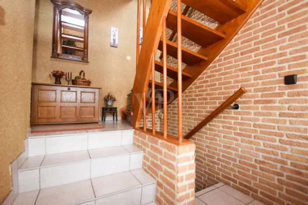 Immobilie in Querenhorst - Haus statt Wohnung -
Gemütliches Reihenhaus mit Garten und drei Garagen - Bild 2