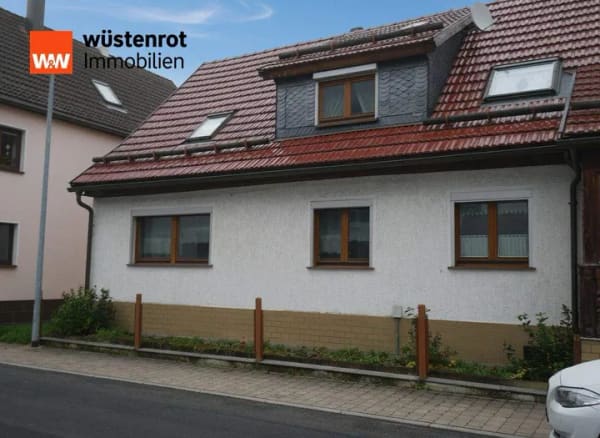 Immobilie in Schleusegrund - Einziehen, wohlfühlen, Zuhause sein – charmantes Einfamilienhaus in Schleusegrund - Bild 2