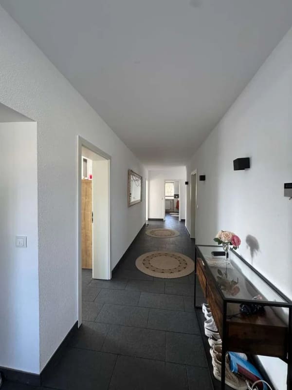 Immobilie in Wattenheim - Luxusanwesen mit 2 Wohneinheiten, Einliegerwohnung, Pool & Wellnessbereich in Wattenheim - Bild 1