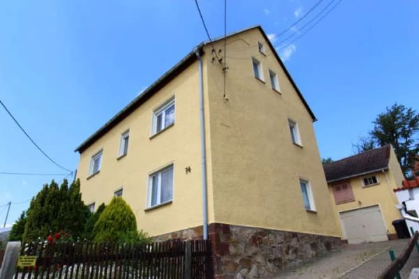 Immobilie in Penig - Ehemaliges Zwei- bis Dreifamilienhaus mit Platz für eine größere Familie - Bild 0