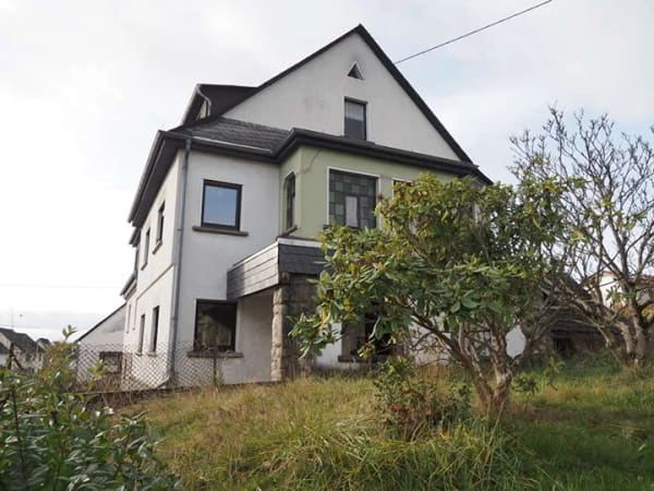 Immobilie in Marienrachdorf - Großzügiges Anwesen mit historischem Flair und Innenhof - Bild 1