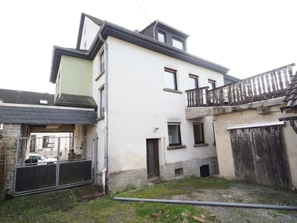 Immobilie in Marienrachdorf - Großzügiges Anwesen mit historischem Flair und Innenhof - Bild 3