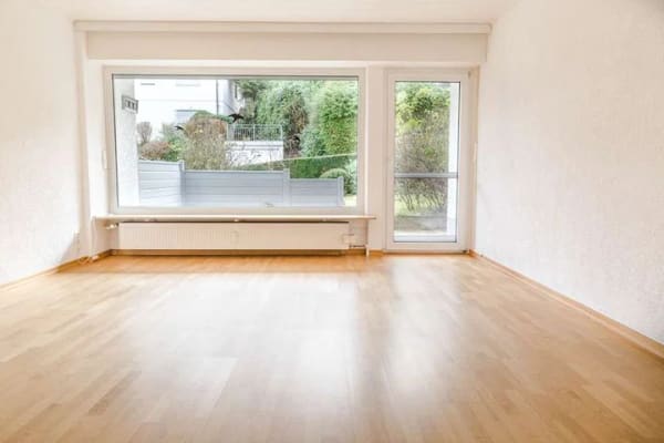 Immobilie in Hofheim am Taunus - Hofheim: Charmantes Ein- bis Zweifamilienhaus in ruhiger Lage von Lorsbach! - Bild 1