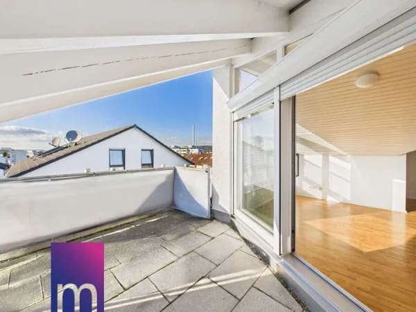 Immobilie in Deizisau - Lichtverwöhnte, offen gestaltete Dachgeschosswohnung mit Süd-Balkon - Bild 3