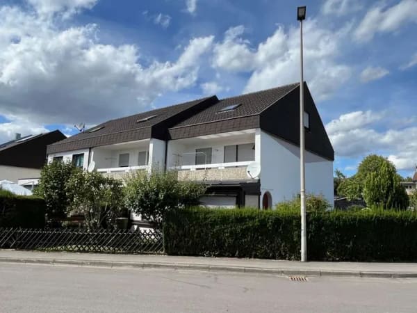 Immobilie in Affalterbach - schönes Reiheneckhaus + Garten + beheiztem Wintergarten + Einzel-Garage + viel Wohnfläche - Bild 0