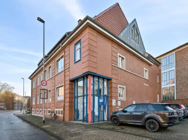 Immobilie in Münster - Charmante Souterrainwohnung mit eigenem Eingang – sofort bezugsfrei in Zentrumslage von Münster - Bild 0