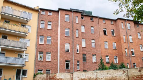 Immobilie in Jena - Stilvolles Achtfamilienhaus in zentrumsnaher Lage von Jena - Bild 1