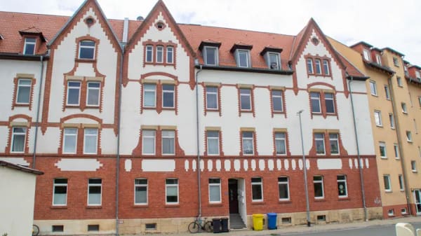 Immobilie in Jena - Stilvolles Achtfamilienhaus in zentrumsnaher Lage von Jena - Bild 2
