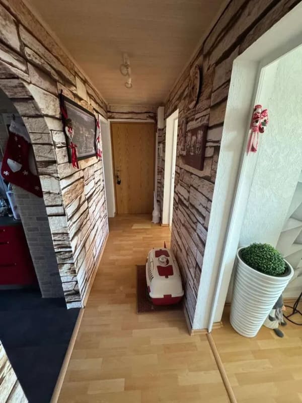 Immobilie in Damshagen - Zwei in Eins - charmante Dreiraumwohnung mit zusätzlichem  Zimmer im Dachgeschoss - Bild 1