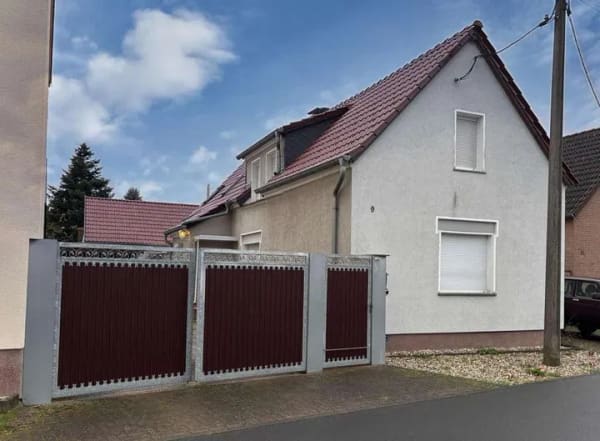 Immobilie in Muldestausee - naturbelassene Landidylle pur: Einfamilienhaus mit vielseitig nutzbarer Scheune und großem Naturgar - Bild 1
