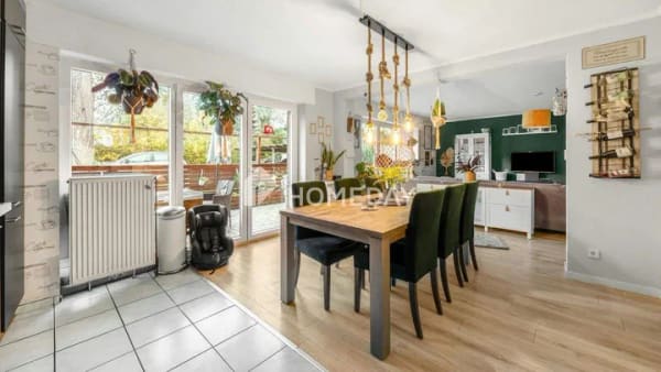 Immobilie in Jülich - Lichtdurchflutetes EG mit offener Küche, überdachter Terrasse und klarer Raumaufteilung - Bild 4