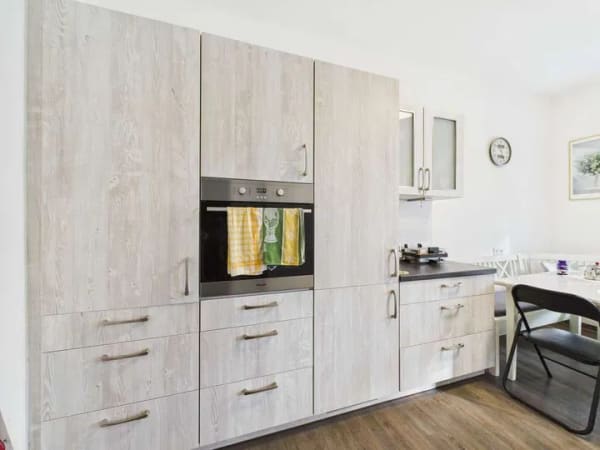 Immobilie in Lehrte - Charmante 4-Zimmer-Wohnung in Lehrte - mit Potenzial zum Wohlfühlen! - Bild 3