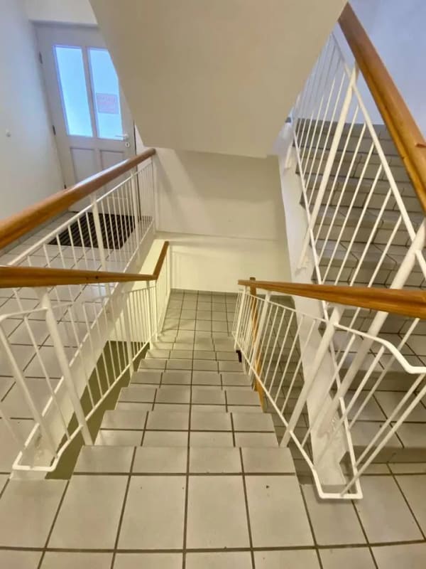 Immobilie in Emmerting - Bezugsfreie 2-Zimmer-Wohnung mit Südost-Loggia in ruhiger Lage! - Bild 2