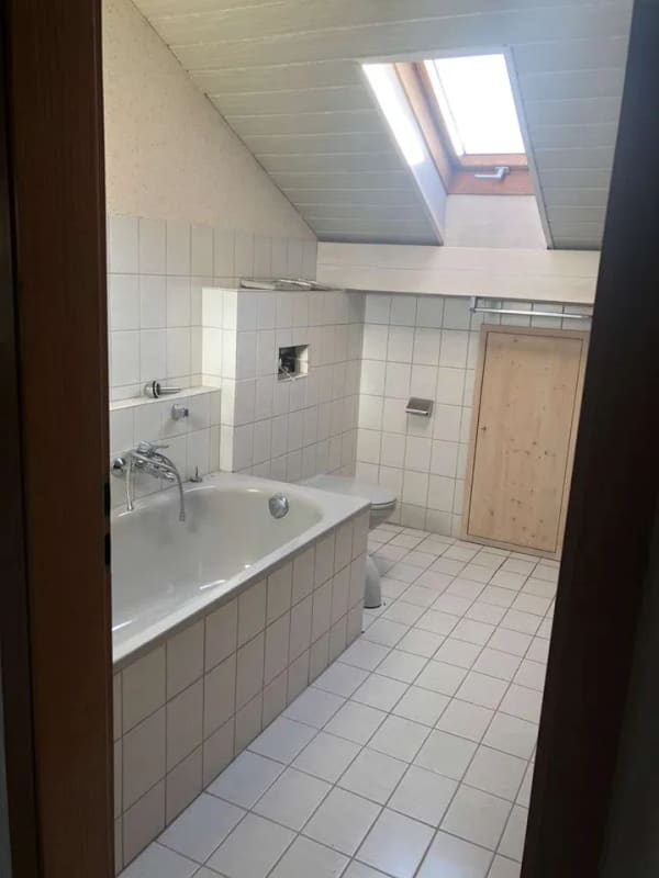 Immobilie in Wolpertswende - Großzügiges Dreifamilienhaus – ideal für Familien & Mehrgenerationenwohnen - Bild 4