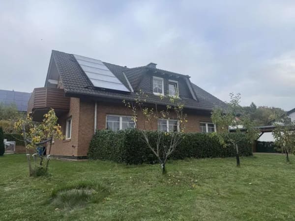Immobilie in Haina - Schönes familiengerechtes Einfamilienhaus mit ELW - Bild 0