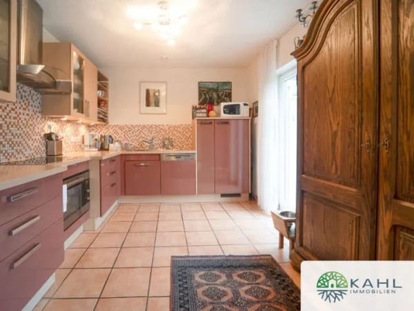 Immobilie in Inzlingen - Wohnglück in Inzlingen: Familienfreundliches Zuhause mit Pool, PV-Anlage & Einliegerwohnung - Bild 2
