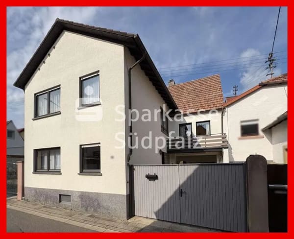 Immobilie in Maikammer - Charmantes Haus mit Garten, Garage und viel Potenzial  - Bild 0