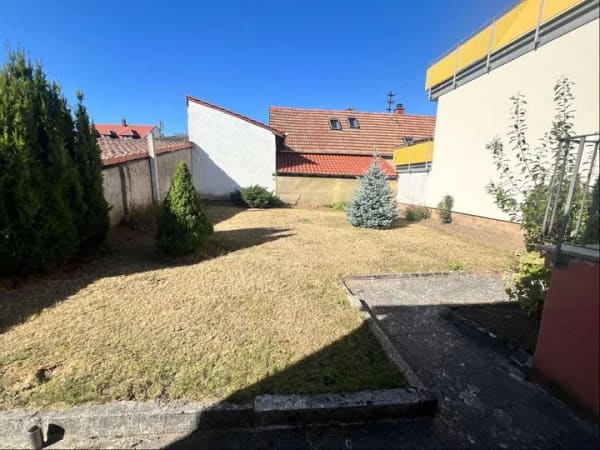 Immobilie in Maikammer - Charmantes Haus mit Garten, Garage und viel Potenzial  - Bild 2