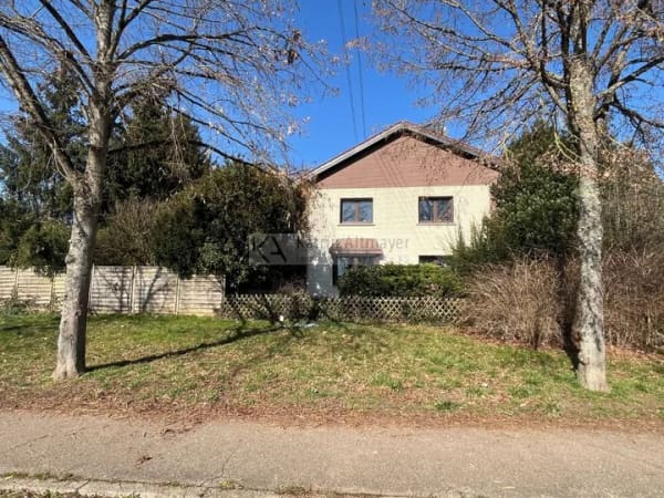 Immobilie in Kleinblittersdorf - Einfamilienhaus mit 2 Wohnungen in Kleinblittersdorf (Rilchingen-Hanweiler) zu verkaufen - Bild 2