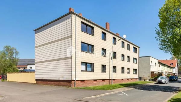 Immobilie in Schöningen - Großzügige 5-Zimmer-Wohnung mit viel Potenzial - ein ideales Zuhause für Familien - Bild 1