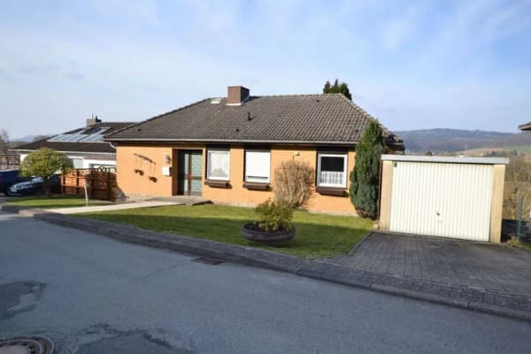 Immobilie in Eschershausen - Bungalow mit Fernsicht in 37632 Eschershausen - Bild 3