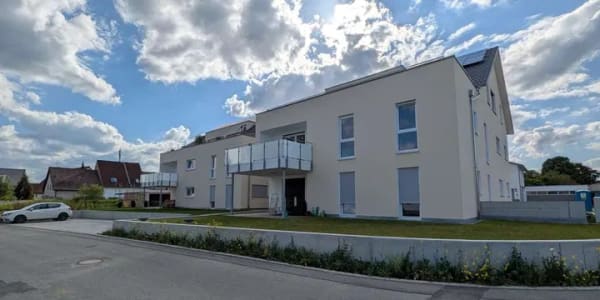 Immobilie in Schemmerhofen - Hochwertige 2,5-Zimmer-Eigentumswohnung in Neubau – stilvoll wohnen in ruhiger Lage - Bild 2
