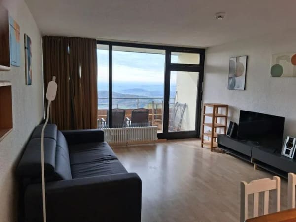 Immobilie in Freyung - Renovierte 2-Zimmer-Wohnung in 94078 Freyung am Geyersberg Haus J zu verkaufen - Bild 0