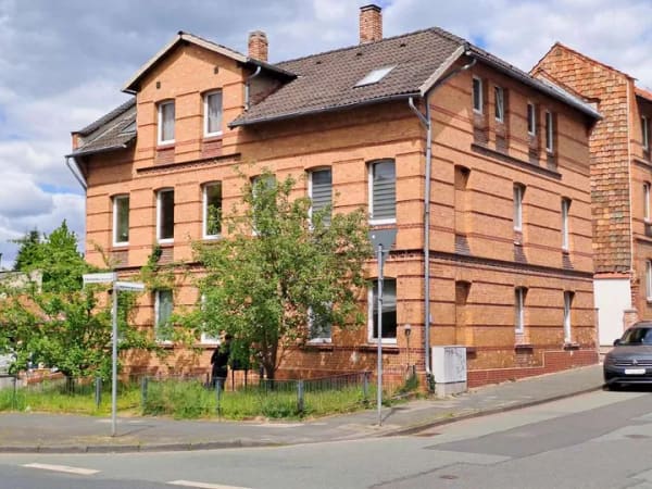 Immobilie in Helmstedt - Ihre Chance unter Verkehrswert: 6-Familienhaus in zentraler Lage! - Bild 0