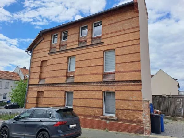 Immobilie in Helmstedt - Ihre Chance unter Verkehrswert: 6-Familienhaus in zentraler Lage! - Bild 2