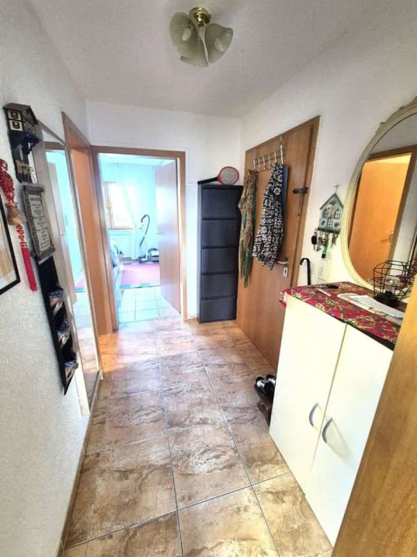Immobilie in Aichwald - Altersgerechtes Wohnen*Gepflegte Etagenwohnung mit Balkon und Tiefgaragenstellplatz in ruhiger Lage* - Bild 4