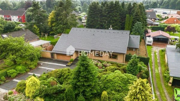 Immobilie in Klein Bennebek - Exklusives Haus mit 2 Einheiten, 377 m² Wohnfläche und Gartenparadies - ideal für Wohnen & Arbeiten - Bild 3