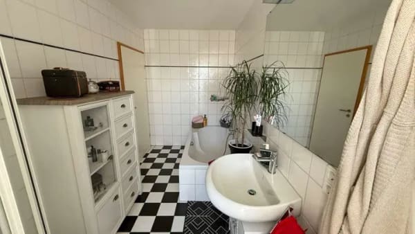 Immobilie in Handewitt - Modernisiertes Reihenmittelhaus mit Balkon, Garage und Doppelcarport! - Bild 4