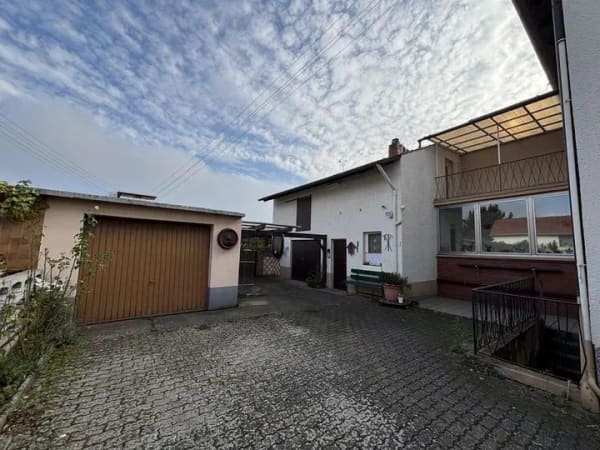 Immobilie in Fußgönheim - Gemütliches Zuhause mit viel Platz in Fußgönheim sucht neuen Eigentümer! - Bild 2