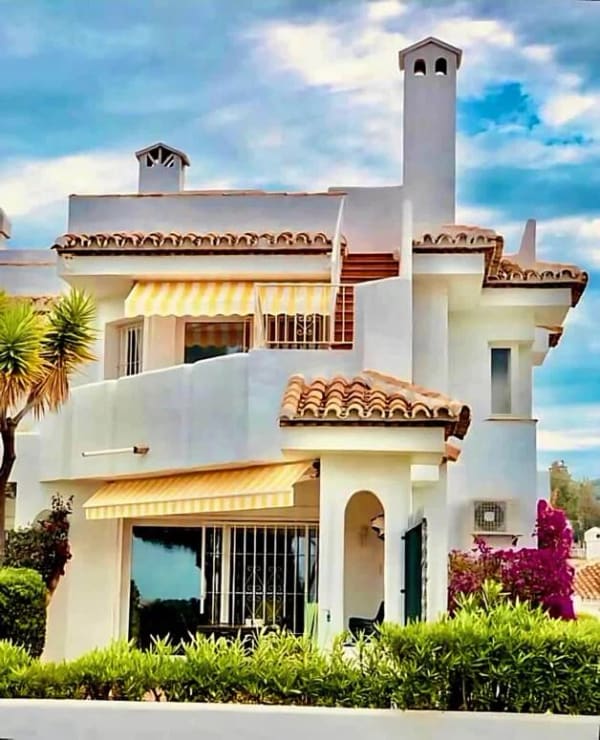 Immobilie in Wietzendorf - Villa mit künstlerischer Atmosphäre im andalusischen Stil - Bild 4